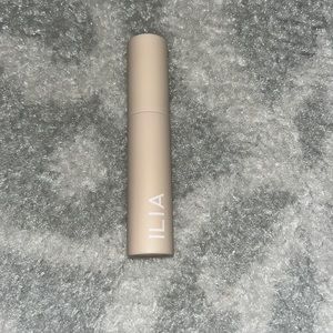Ilia Voluminous Mascara Mini